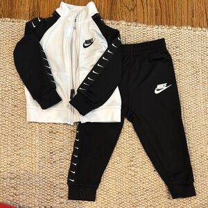 Nike Black and White Jogger Sweatpants